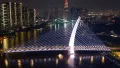 夜晚點燈的巴森橋與西貢河夜景