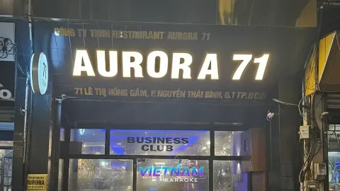 ホーチミン オーロラ KTV · 写真 2/6