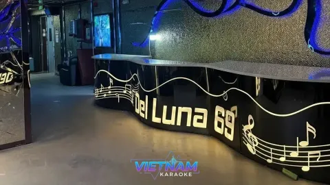 ホーチミン デルーナ KTV · 写真 3/6