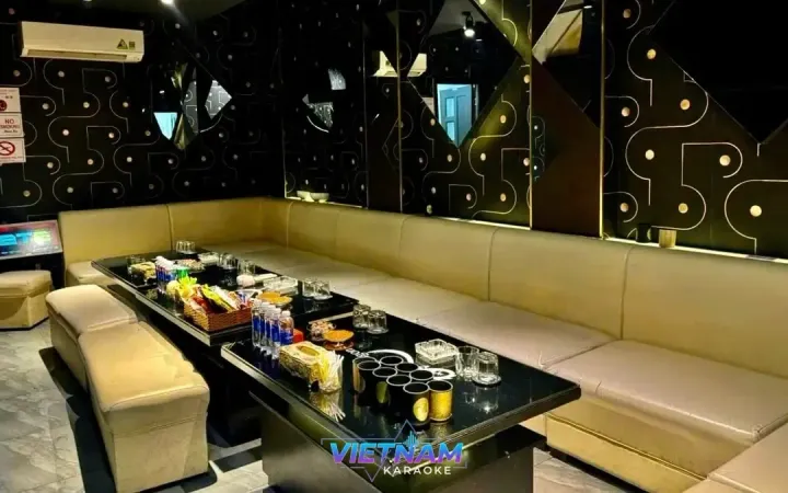 胡志明 Dragon K KTV