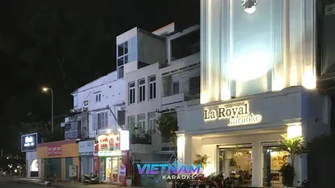 胡志明 La Royal KTV · 照片 4/6