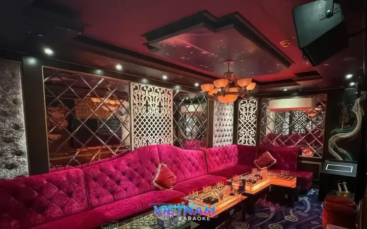 胡志明 La Royal KTV