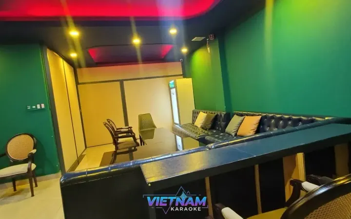 胡志明 Nine KTV