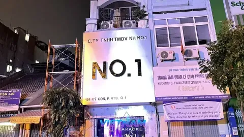 ホーチミン No.1 KTV · 写真 2/6