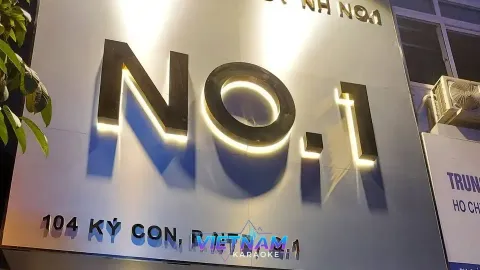 ホーチミン No.1 KTV · 写真 3/6