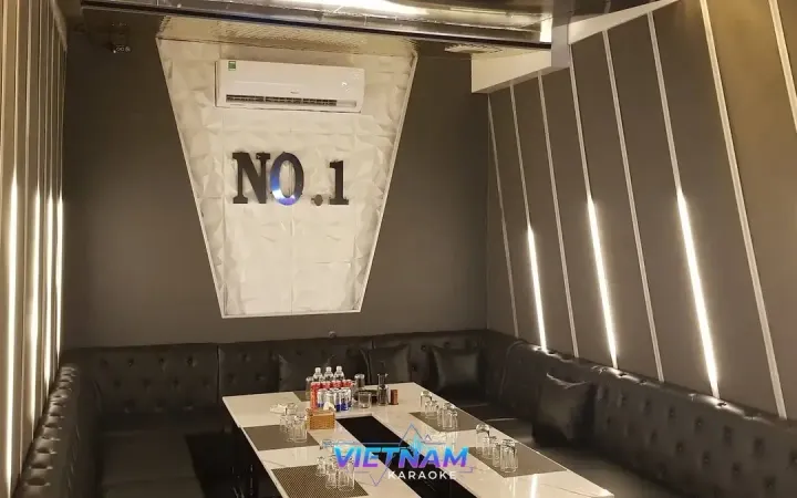 胡志明 No.1 KTV